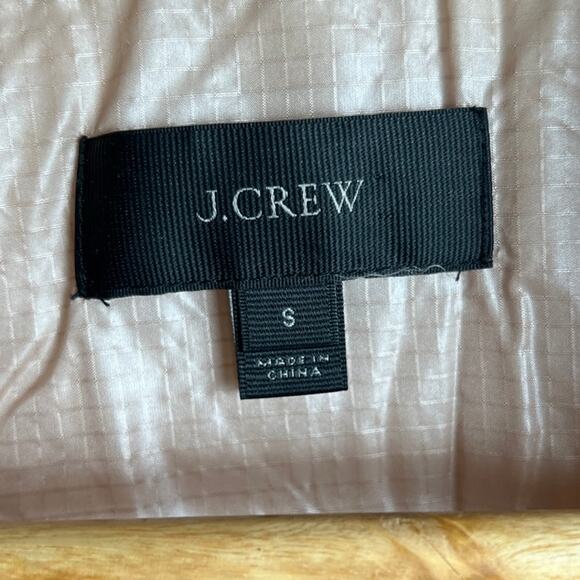 J. Crew Pale Pink Quilted Vest Neutral Peachy Pink Vest Puffer Size S - Picture 7 of 7